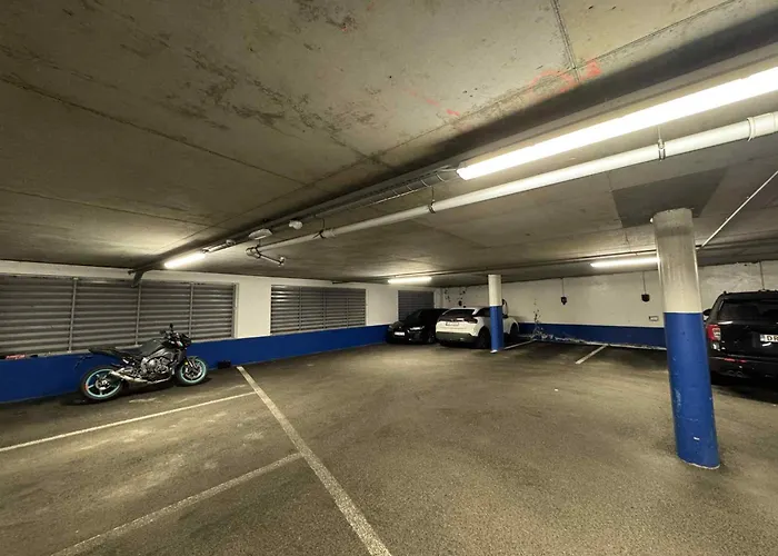 Apartmán Modern In Center With Parking Garage